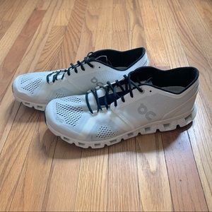 On Cloud X training shoe White size 11